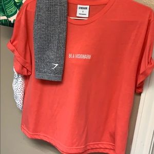 Gymshark crop tee be a visionary